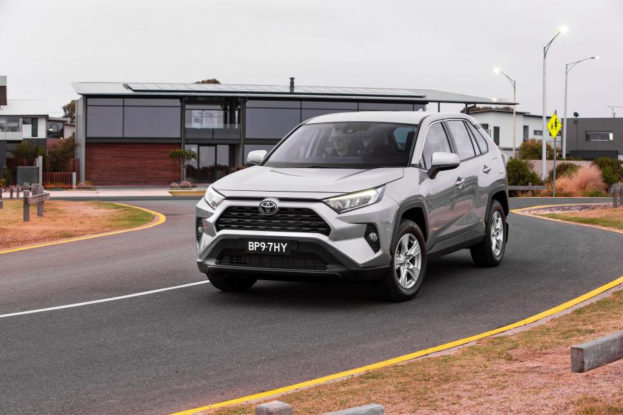  Toyota RAV4 GX 2019 года  (AU) (фото 3 из 7)